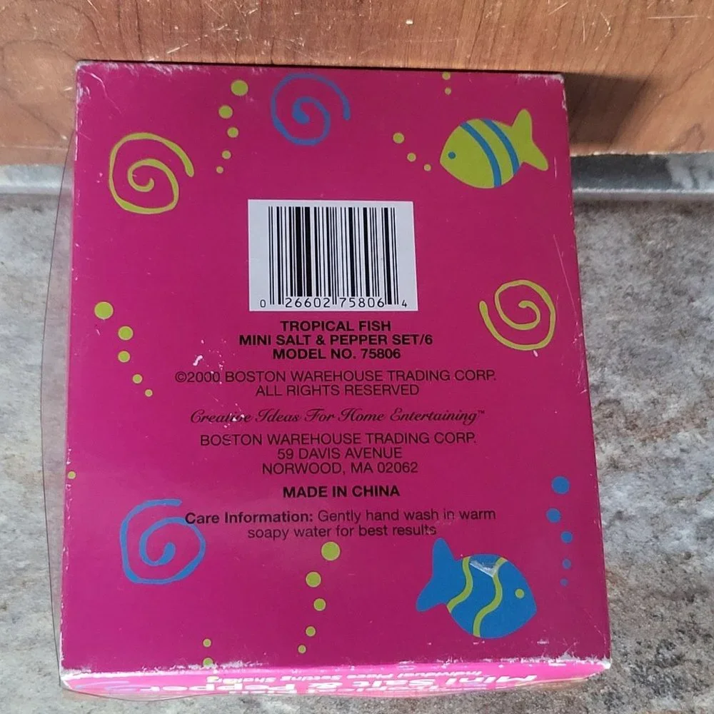 Boston Warehouse Tropical Fish Mini Salt & Pepper Shakers Set of 6 NIB